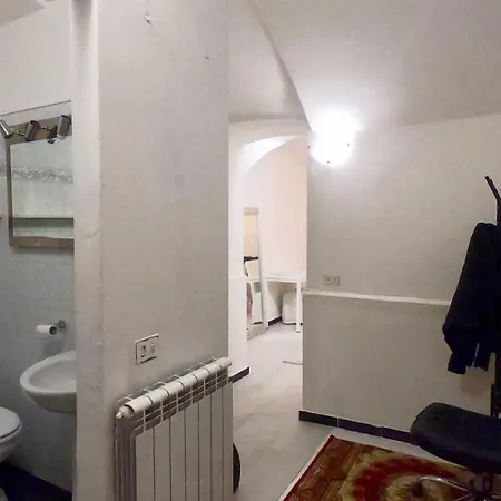 Elegant Private Basement In The 招待所