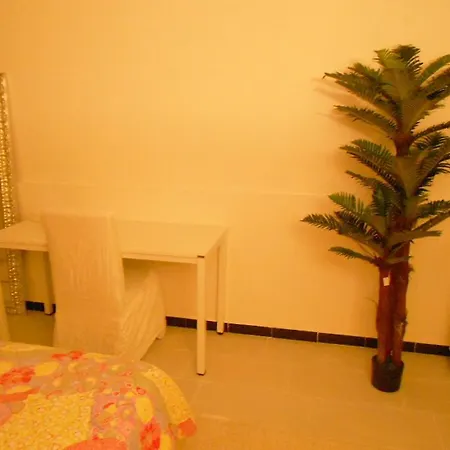 招待所 Elegant Private Basement In The *